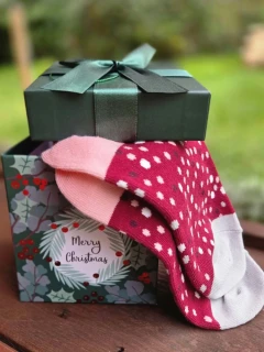 Vánoční dárková krabička jezdeckých podkolenek "Merry Christmas" - 1 pár